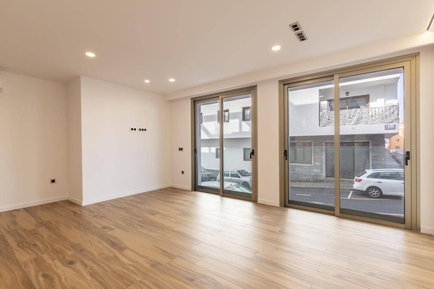 3 soveværelse Lejlighed til salg i Santiago del Teide med swimmingpool garage - € 345.000 (Ref: 9805451)