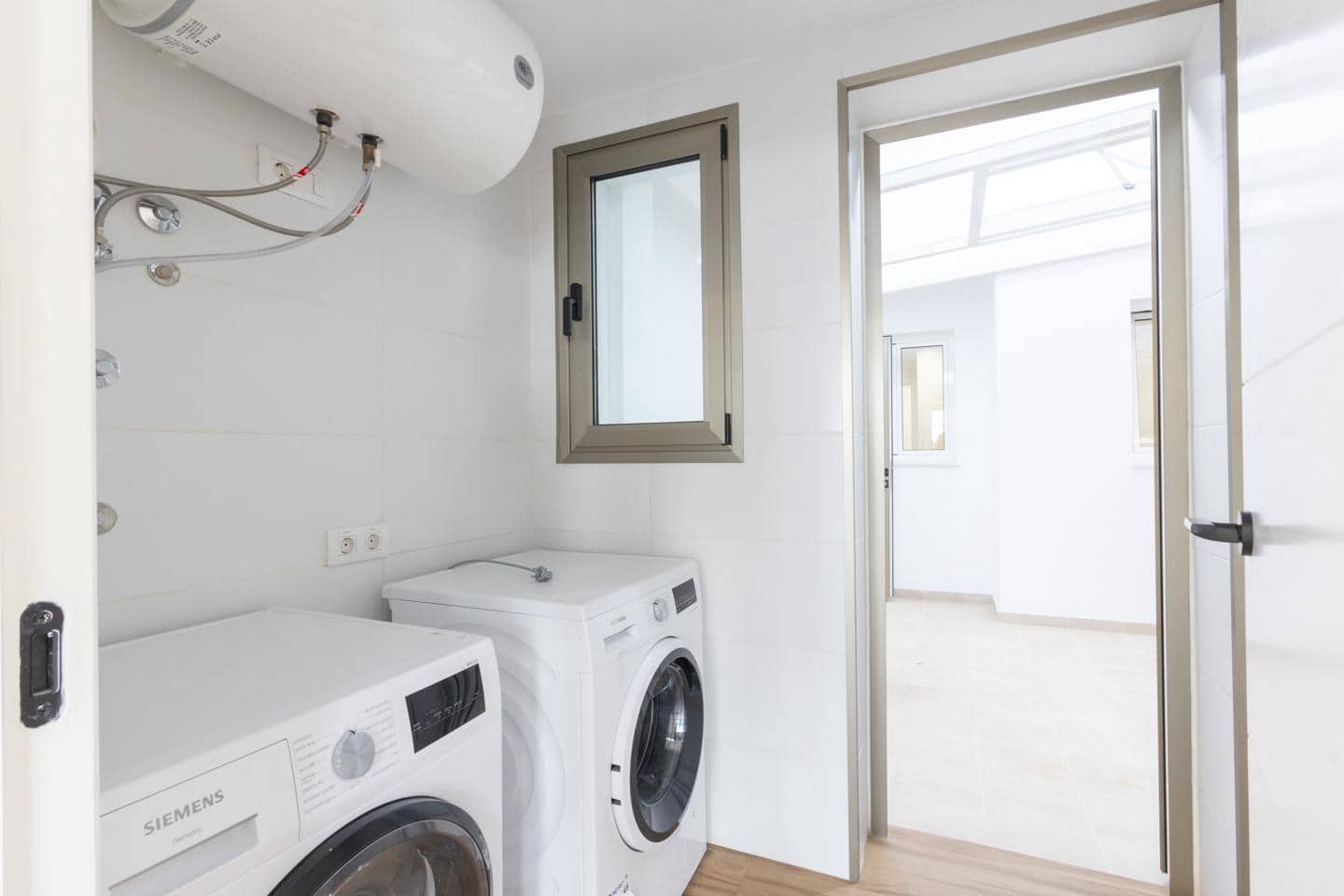 3 soveværelse Lejlighed til salg i Santiago del Teide med swimmingpool garage - € 345.000 (Ref: 9805451)