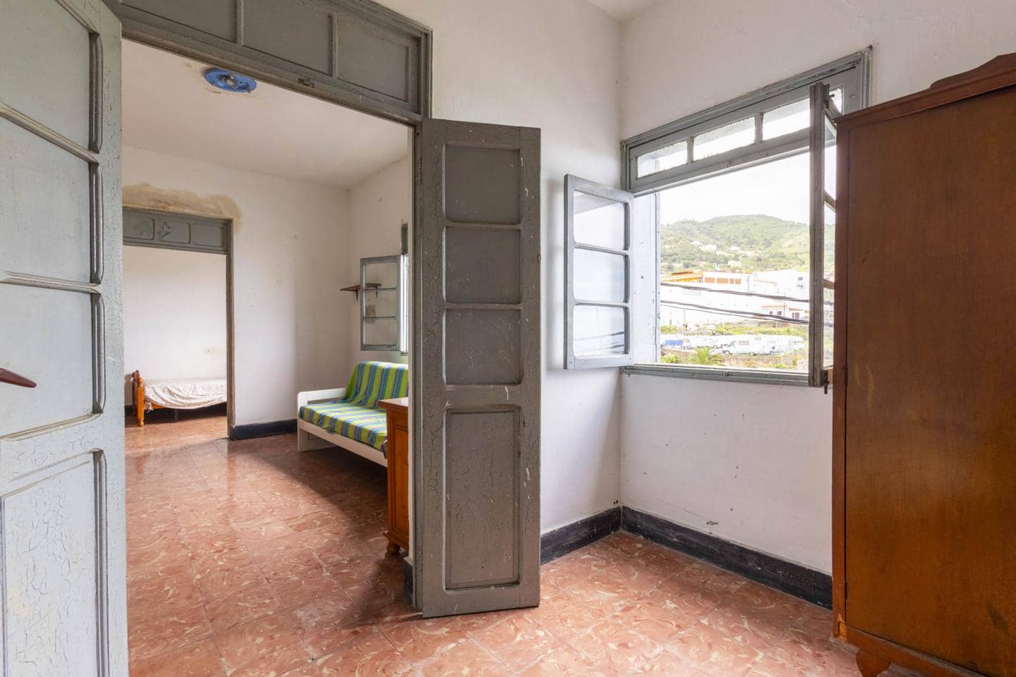 4 sovrum Villa till salu i Icod de los Vinos - 170 000 € (Ref: 9805716)