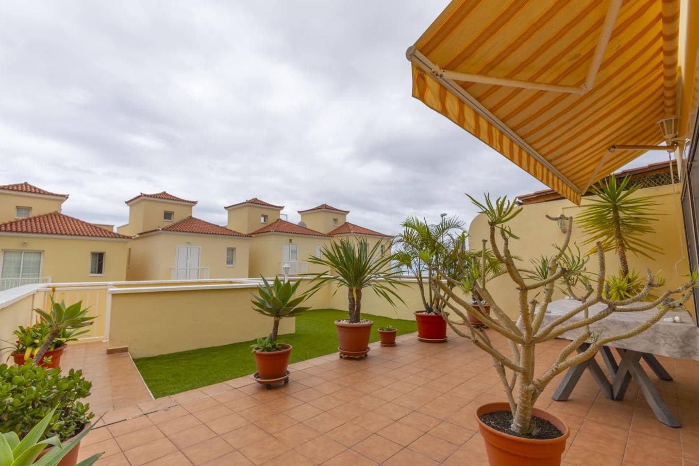 3 chambre Villa/Maison à vendre à Icod de los Vinos avec garage - 238 000 € (Ref: 9805717)