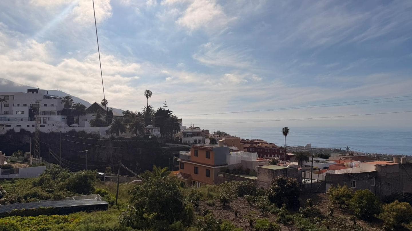 3 bedroom Flat for sale in La Orotava - € 189,000 (Ref: 9816409)