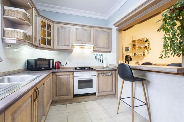 3 bedroom Flat for sale in La Orotava - € 189,000 (Ref: 9816409)