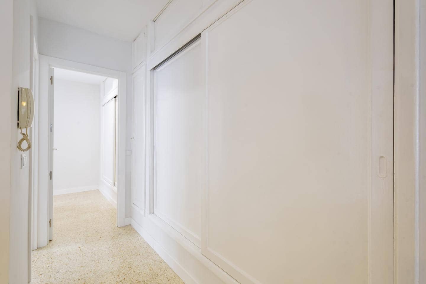 3 soveværelse Lejlighed til leje i Santa Cruz de Tenerife - € 1.300 (Ref: 9816410)