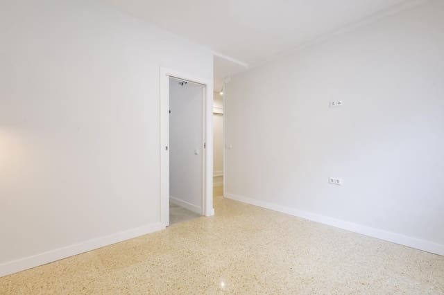 3 soveværelse Lejlighed til leje i Zona Rambla, Santa Cruz de Tenerife - € 1.300 (Ref: 9816410)