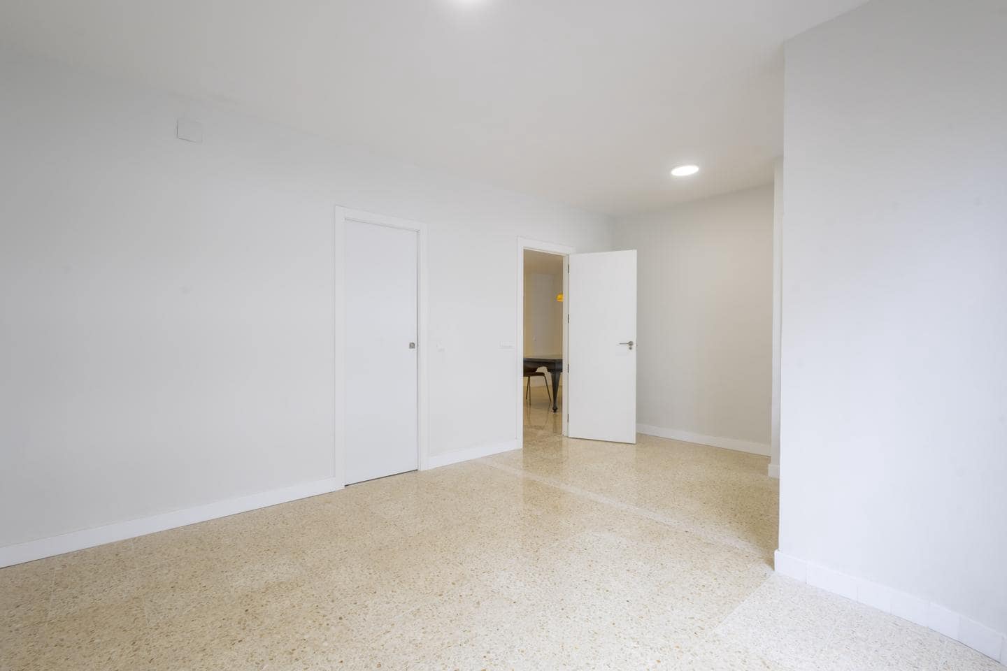 3 soveværelse Lejlighed til leje i Santa Cruz de Tenerife - € 1.300 (Ref: 9816410)