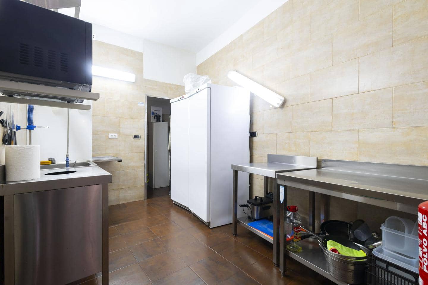 Negocio de 1 habitación en San Cristóbal de La Laguna en alquiler - 1.350 € (Ref: 9816525)
