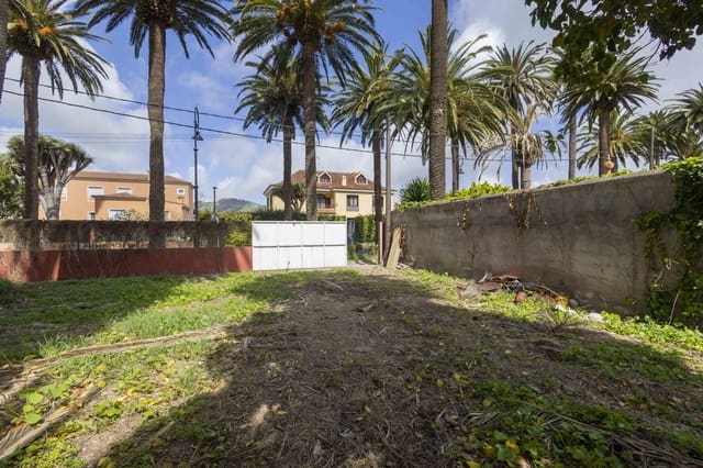 Grunde uden byggetilladelser til salg i San Cristóbal de La Laguna - € 490.000 (Ref: 9819343)