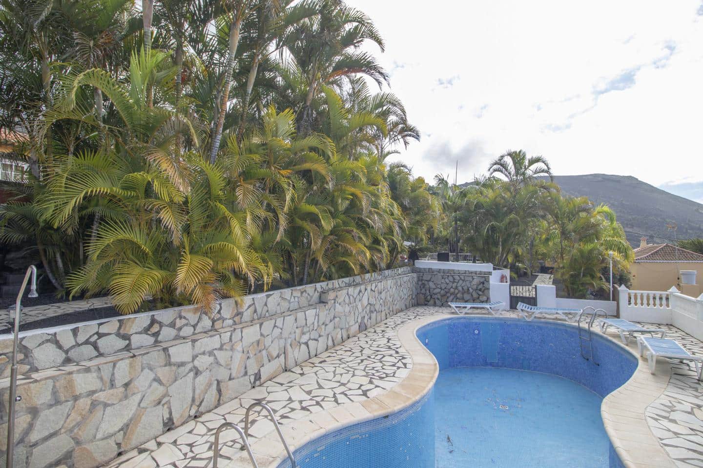 1 bedroom Business for sale in Fuencaliente de la Palma - € 210,000 (Ref: 9819344)