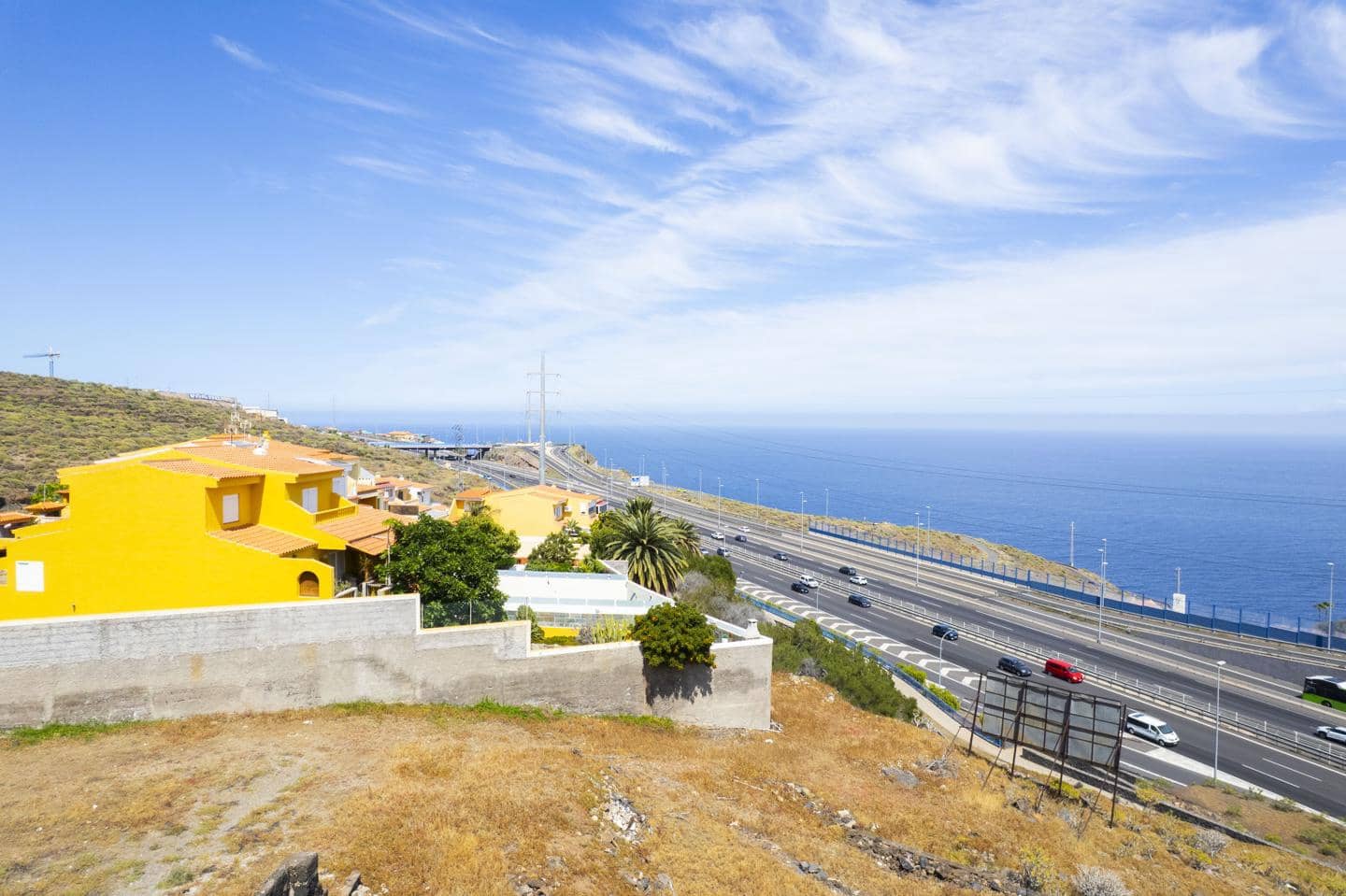 5 bedroom Villa for sale in Radazul with pool garage - € 538,963 (Ref: 9821514)