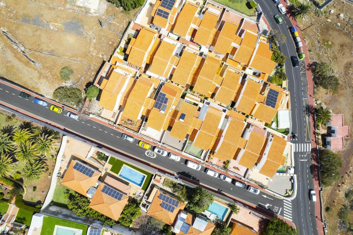 5 bedroom Villa for sale in Radazul with pool garage - € 538,963 (Ref: 9821514)