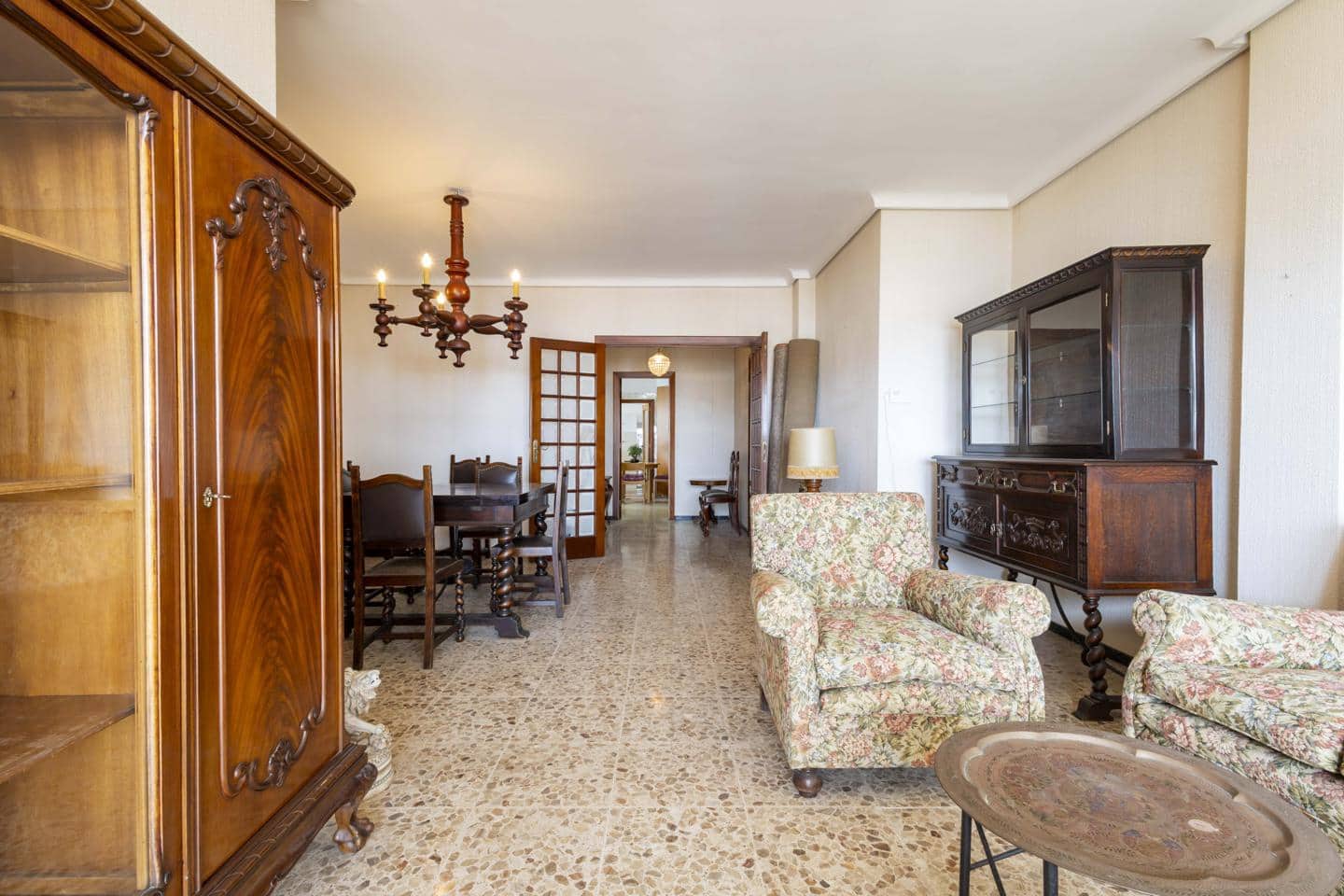 4 bedroom Flat for sale in Santa Cruz de Tenerife with garage - € 545,000 (Ref: 9821594)