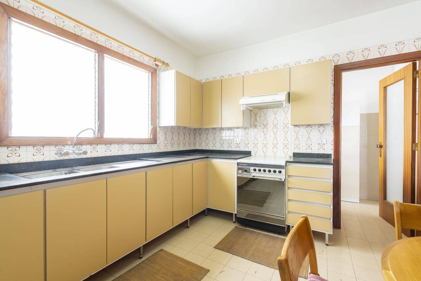 4 bedroom Flat for sale in Santa Cruz de Tenerife with garage - € 545,000 (Ref: 9821594)