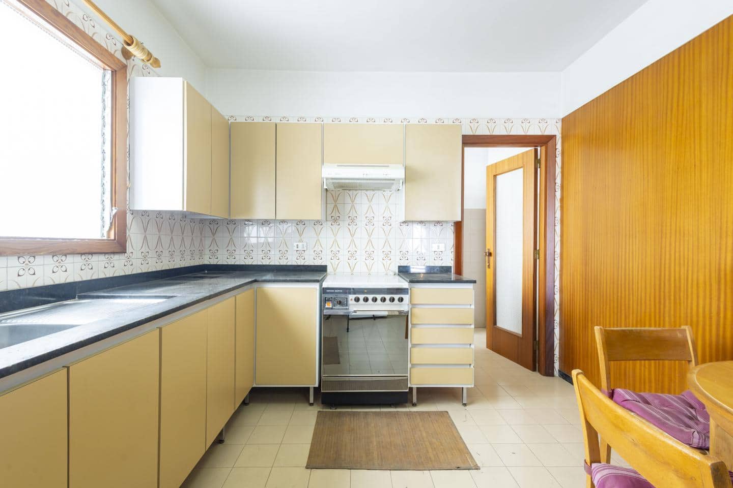 4 bedroom Flat for sale in Santa Cruz de Tenerife with garage - € 545,000 (Ref: 9821594)