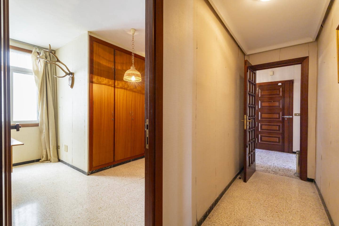 4 bedroom Flat for sale in Santa Cruz de Tenerife with garage - € 545,000 (Ref: 9821594)