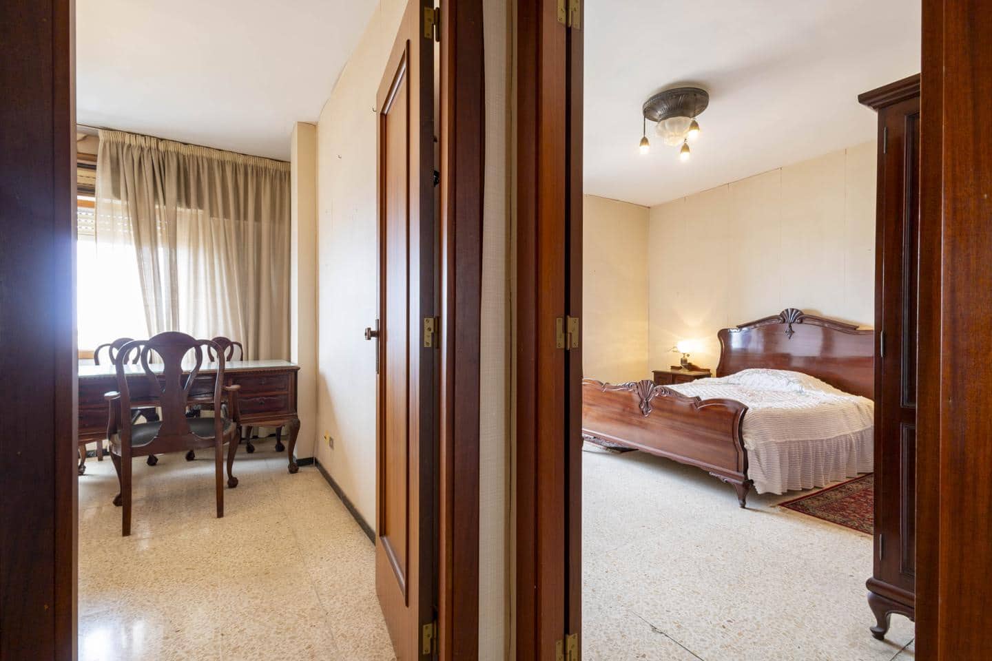 4 bedroom Flat for sale in Santa Cruz de Tenerife with garage - € 545,000 (Ref: 9821594)