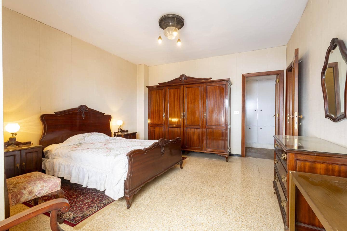 4 bedroom Flat for sale in Santa Cruz de Tenerife with garage - € 545,000 (Ref: 9821594)