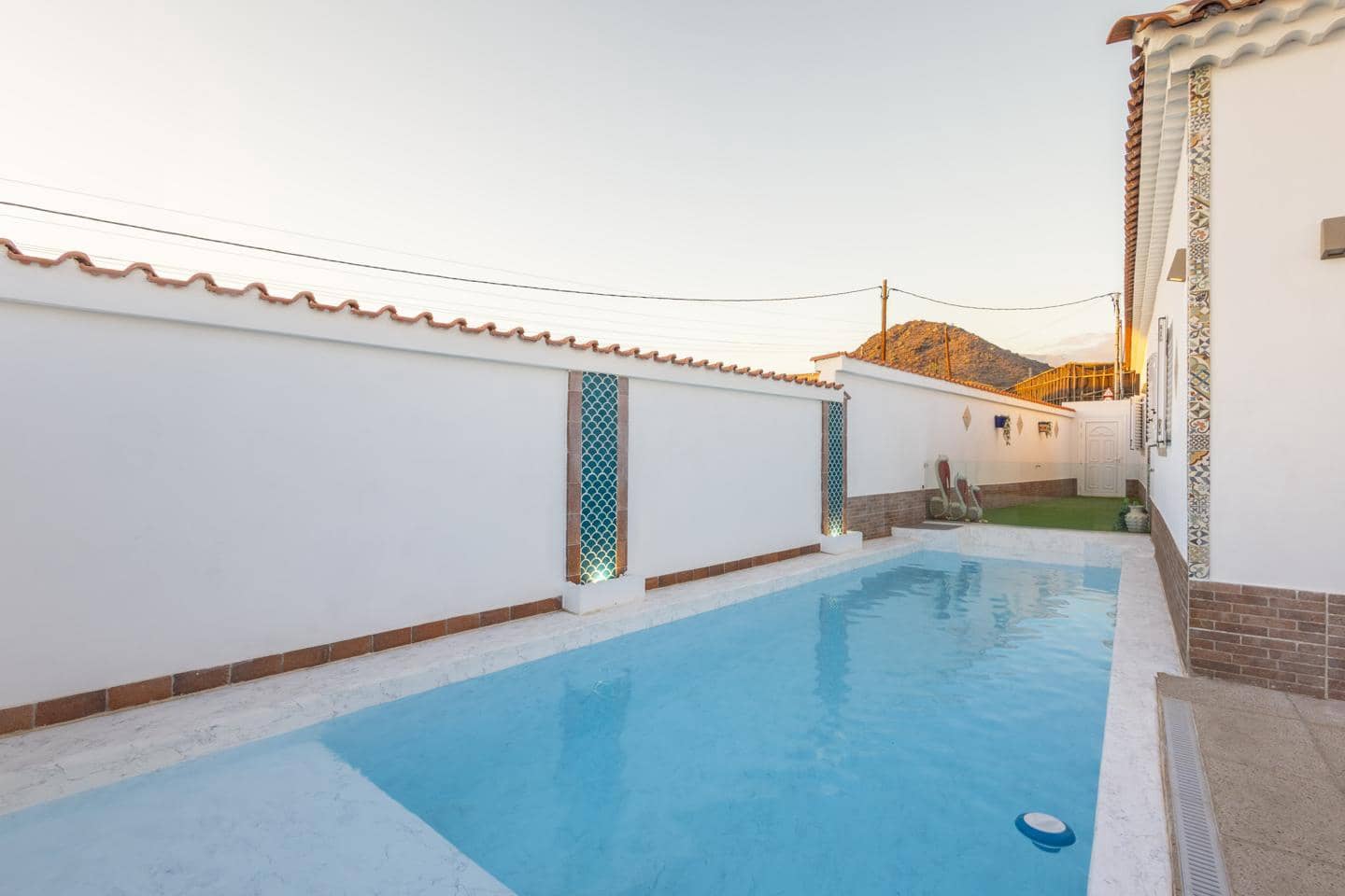 4 Zimmer Villa zu verkaufen in Arona mit Pool - 490.000 € (Ref: 9844572)