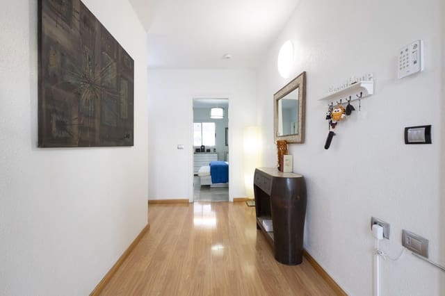 4 Zimmer Villa zu verkaufen in Arona mit Pool - 490.000 € (Ref: 9844572)