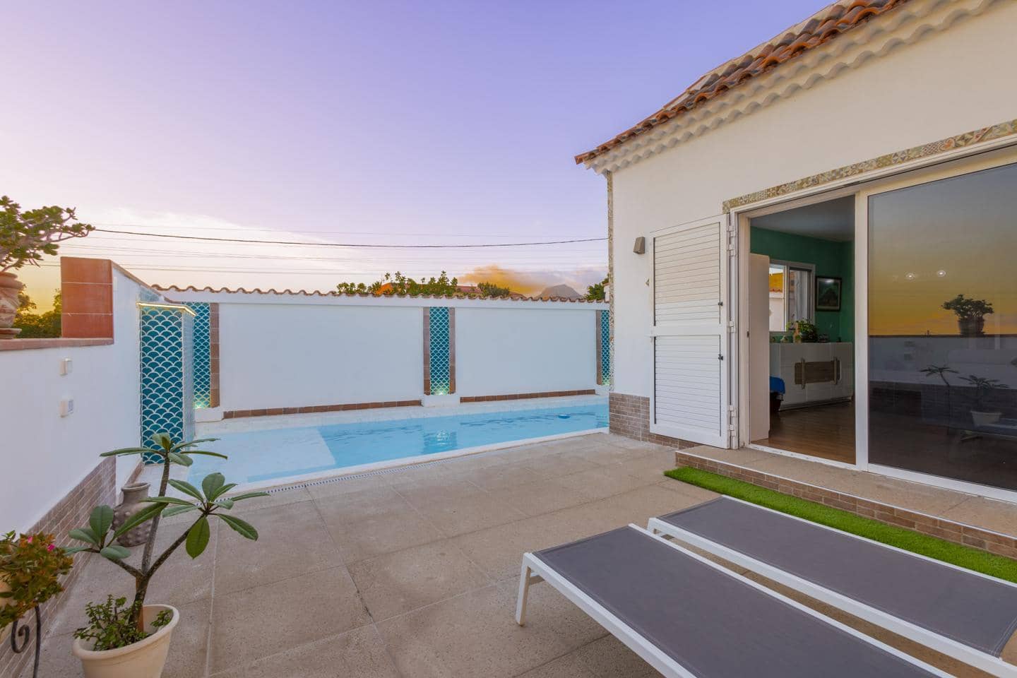 4 Zimmer Villa zu verkaufen in Arona mit Pool - 490.000 € (Ref: 9844572)