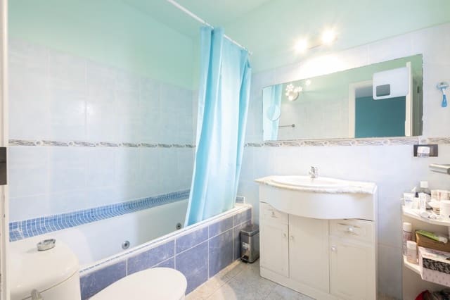 4 Zimmer Villa zu verkaufen in Arona mit Pool - 490.000 € (Ref: 9844572)