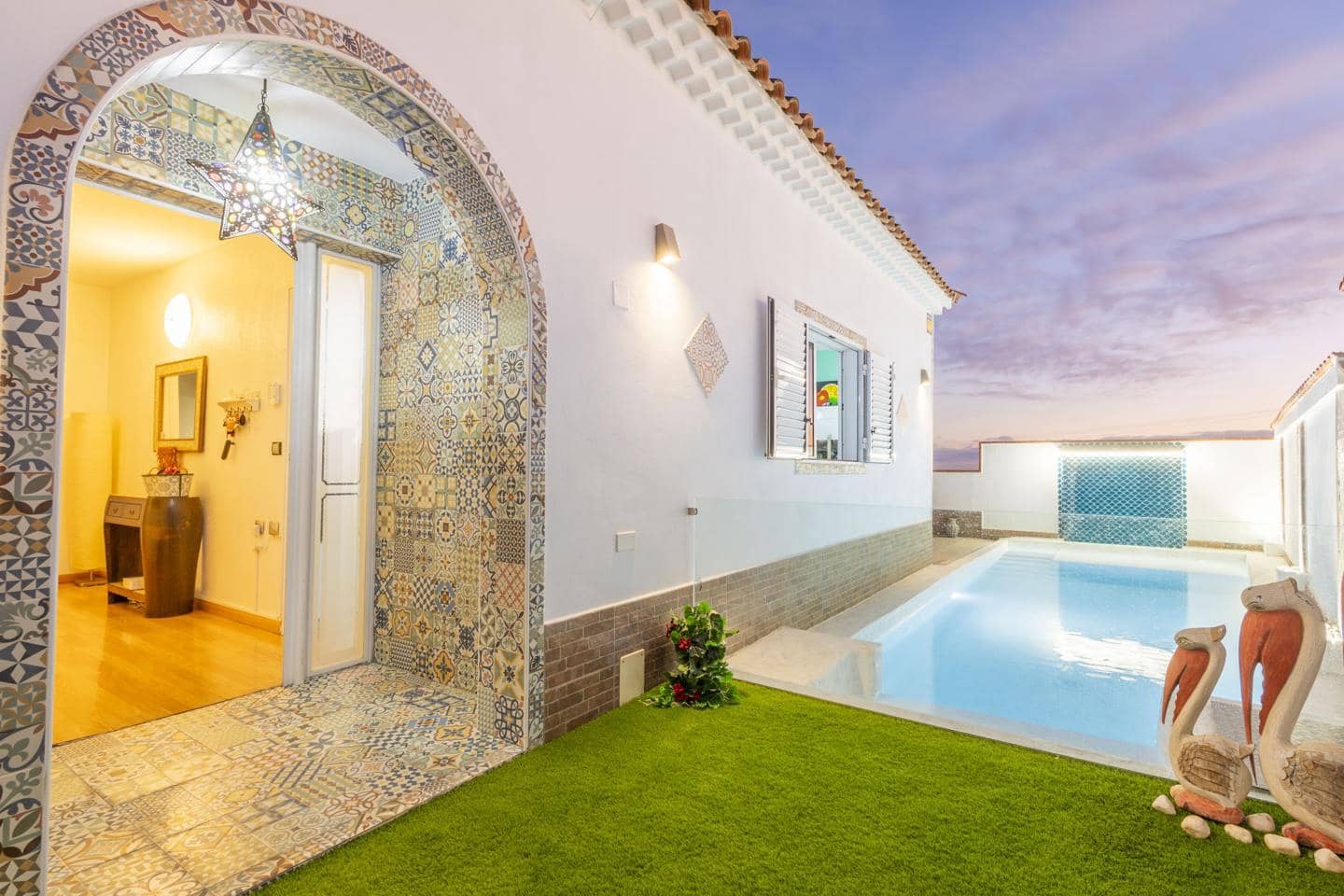 4 Zimmer Villa zu verkaufen in Arona mit Pool - 490.000 € (Ref: 9844572)
