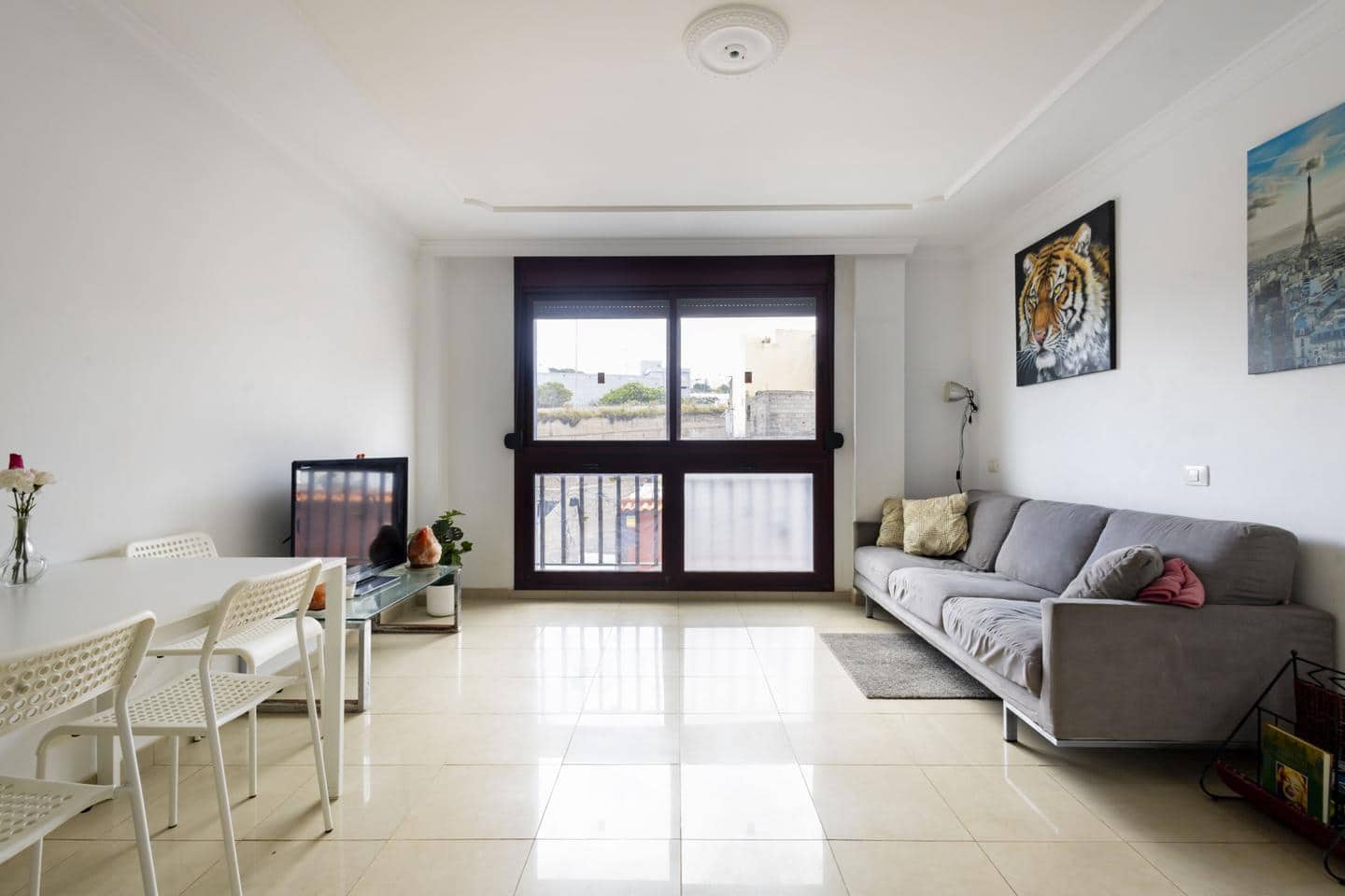 2 bedroom Flat for sale in Santa Cruz de Tenerife - € 218,500 (Ref: 9847687)