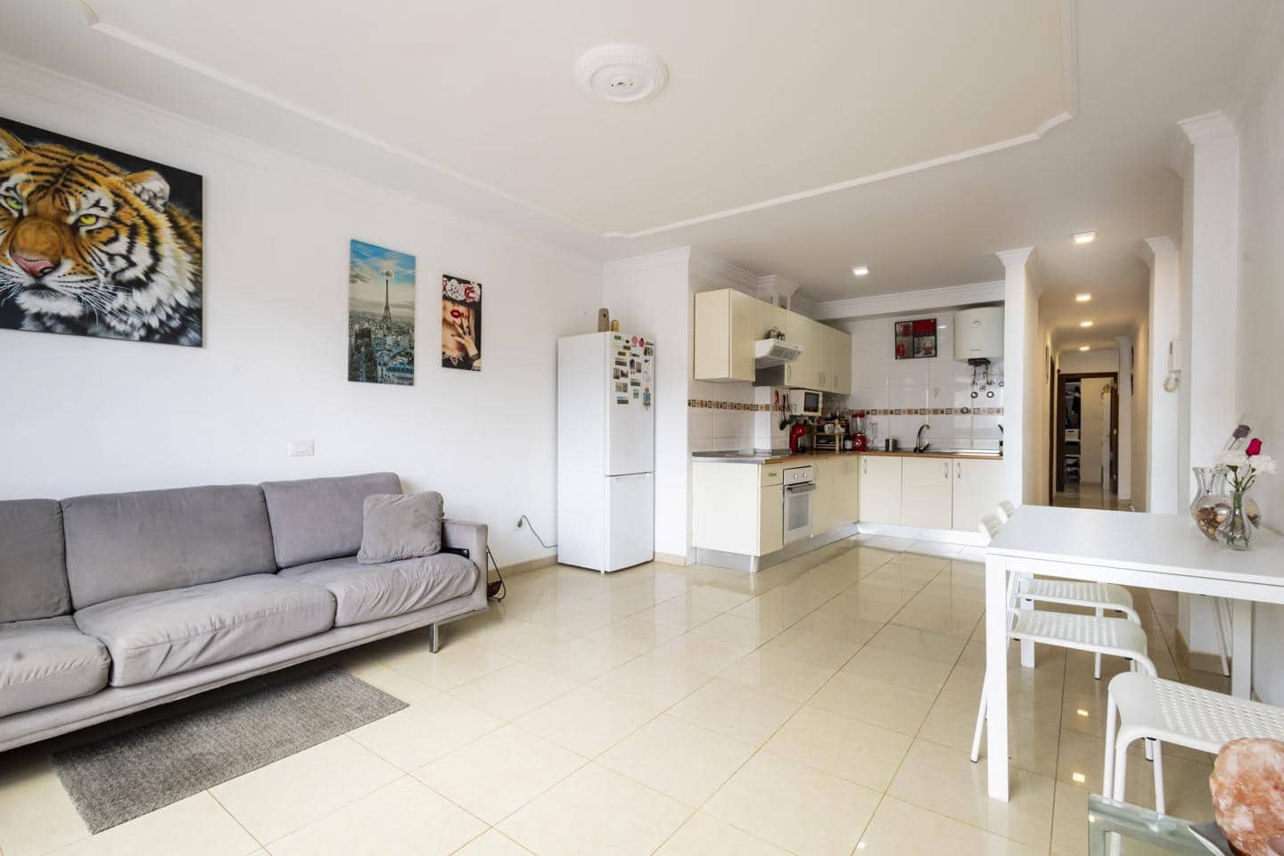 2 bedroom Flat for sale in Santa Cruz de Tenerife - € 218,500 (Ref: 9847687)