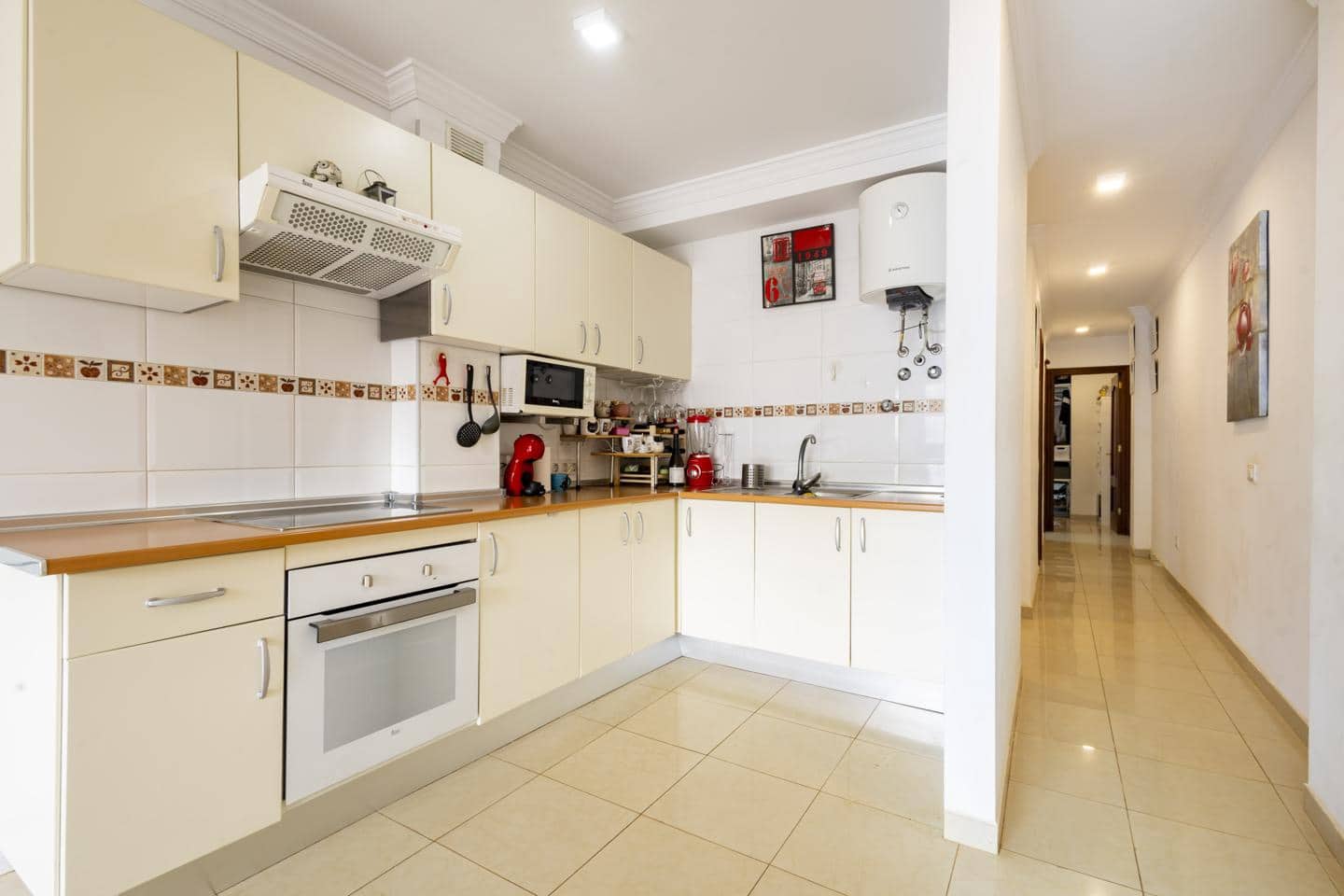 2 bedroom Flat for sale in Santa Cruz de Tenerife - € 218,500 (Ref: 9847687)