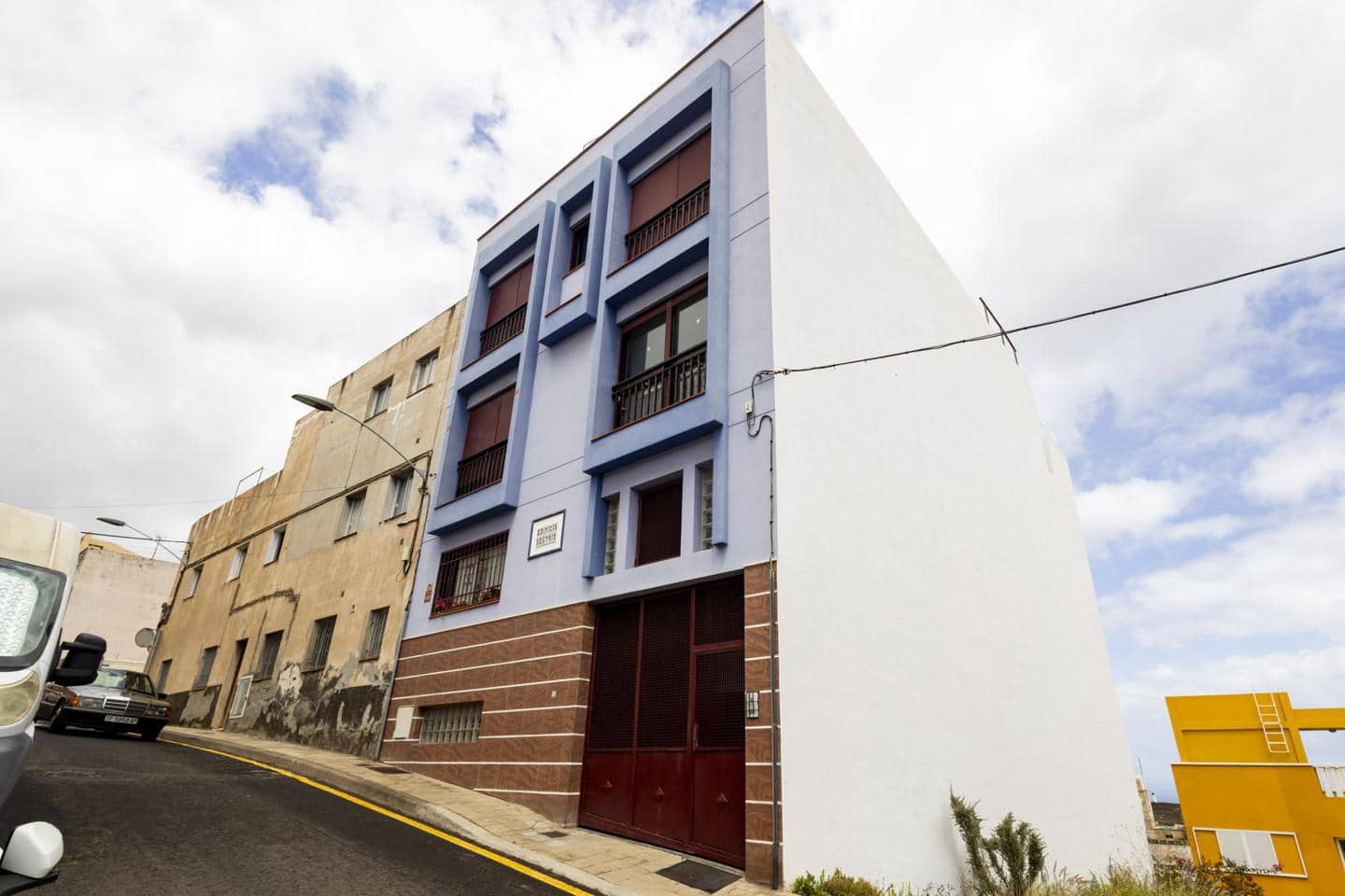 2 bedroom Flat for sale in Santa Cruz de Tenerife - € 218,500 (Ref: 9847687)