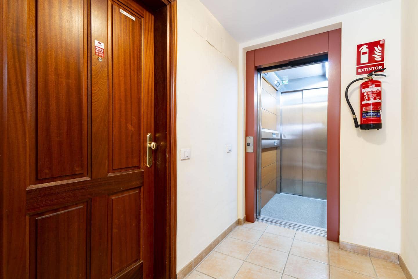 2 bedroom Flat for sale in Santa Cruz de Tenerife - € 218,500 (Ref: 9847687)