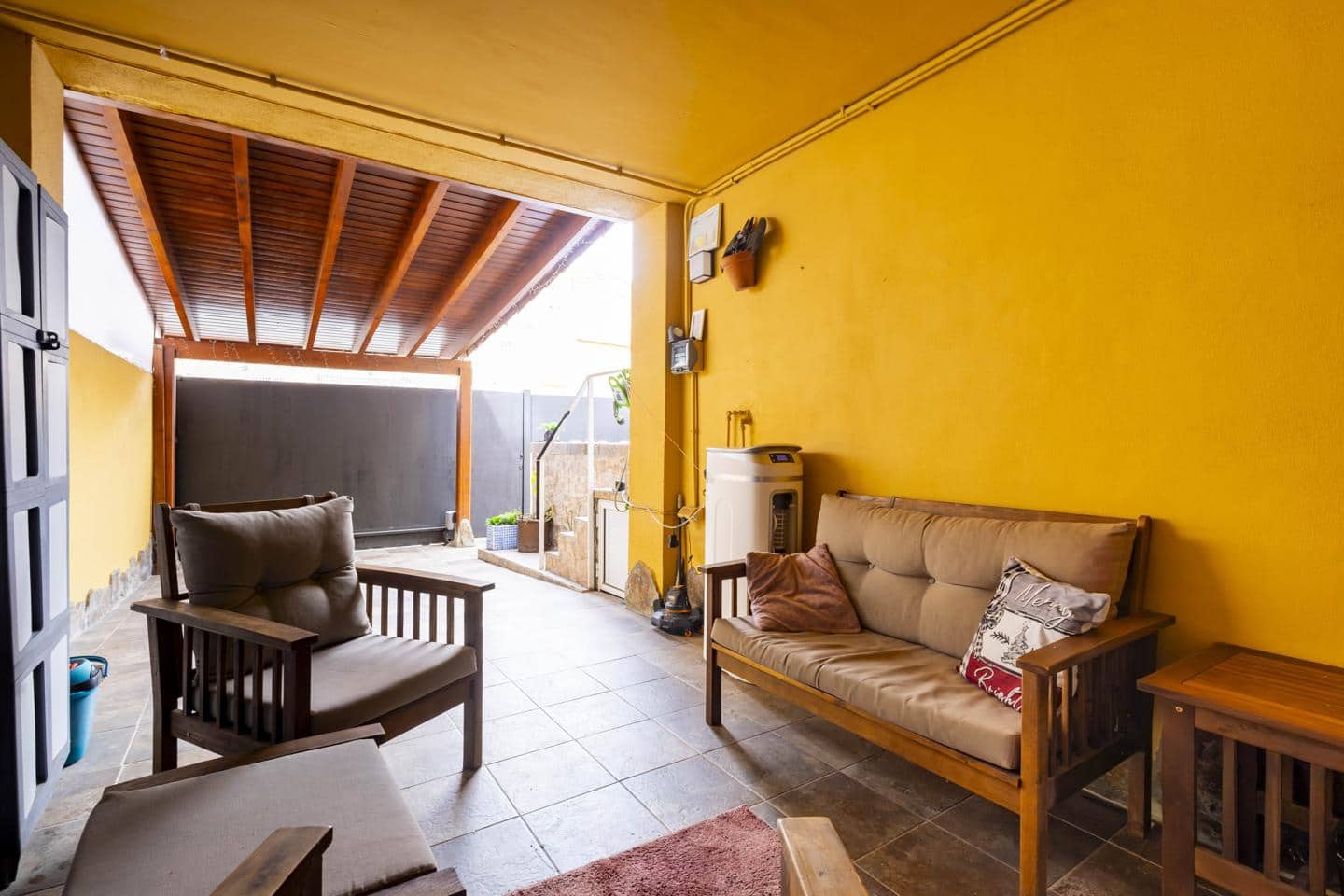 4 sypialnia Willa na sprzedaż w Santa Cruz de Tenerife z basenem - 439 000 € (Ref: 9847864)