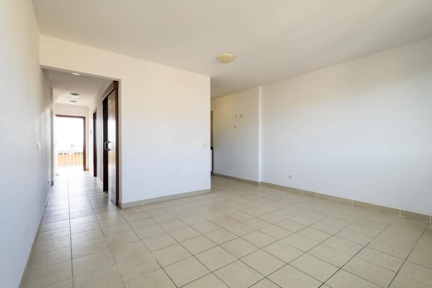 3 quarto Apartamento para venda em San Isidro de Abona com garagem - 215 000 € (Ref: 9852137)