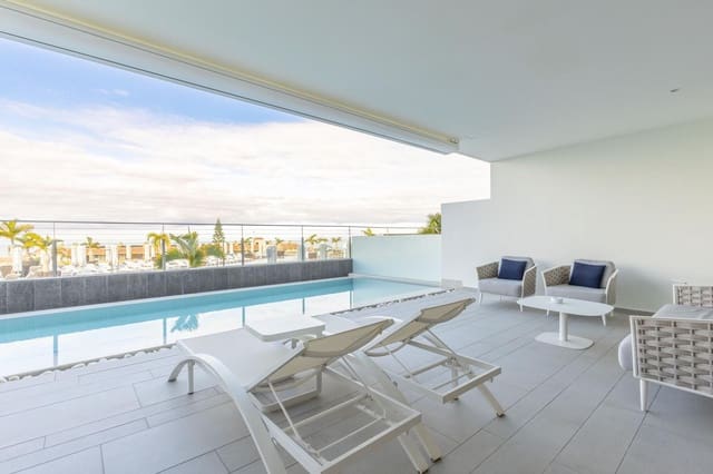 2 chambre Appartement à vendre à La Caleta Adeje, Adeje avec piscine garage - 1 535 000 € (Ref: 9860680)