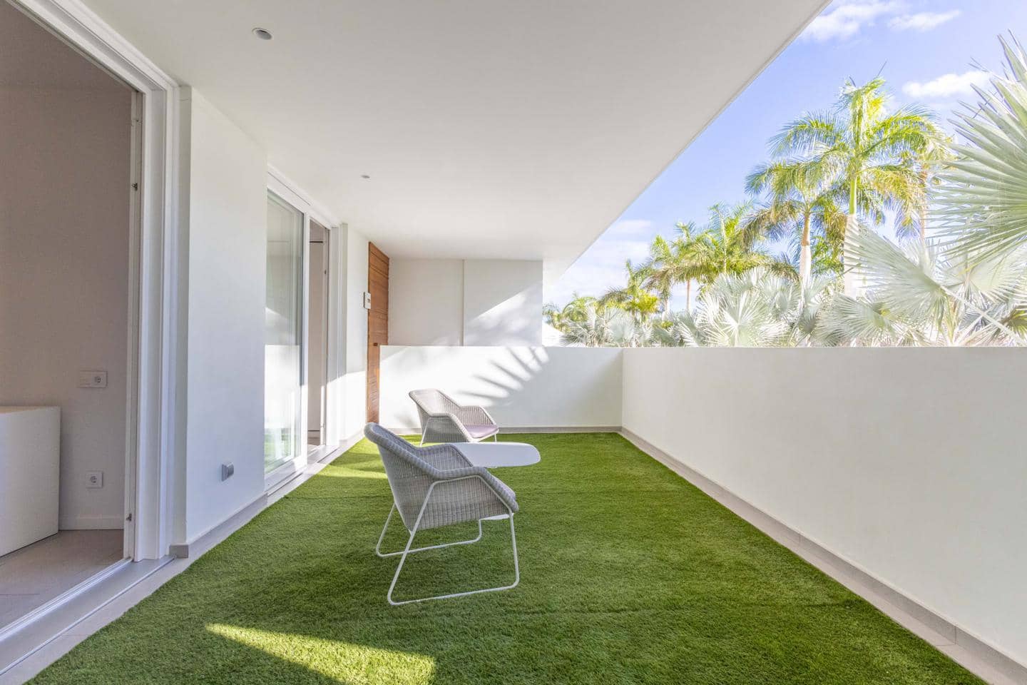 2 chambre Appartement à vendre à La Caleta Adeje avec piscine garage - 1 535 000 € (Ref: 9860680)