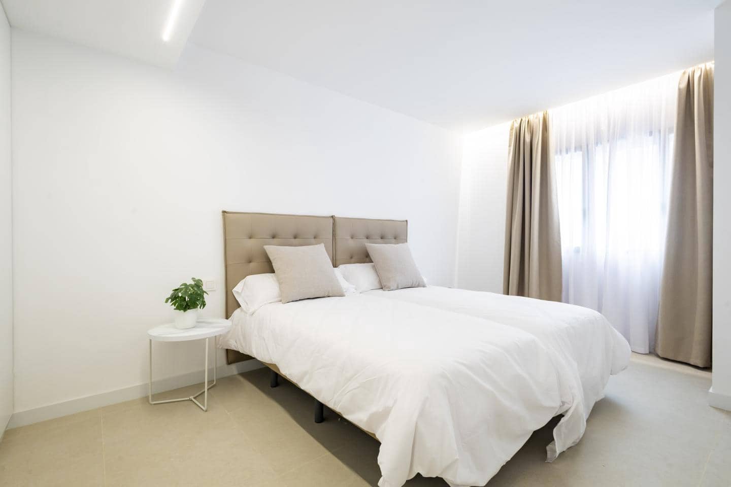 3 makuuhuone Asunto myytävänä paikassa Santa Cruz de Tenerife mukana 
autotalli - 531 000 € (Ref: 9860836)