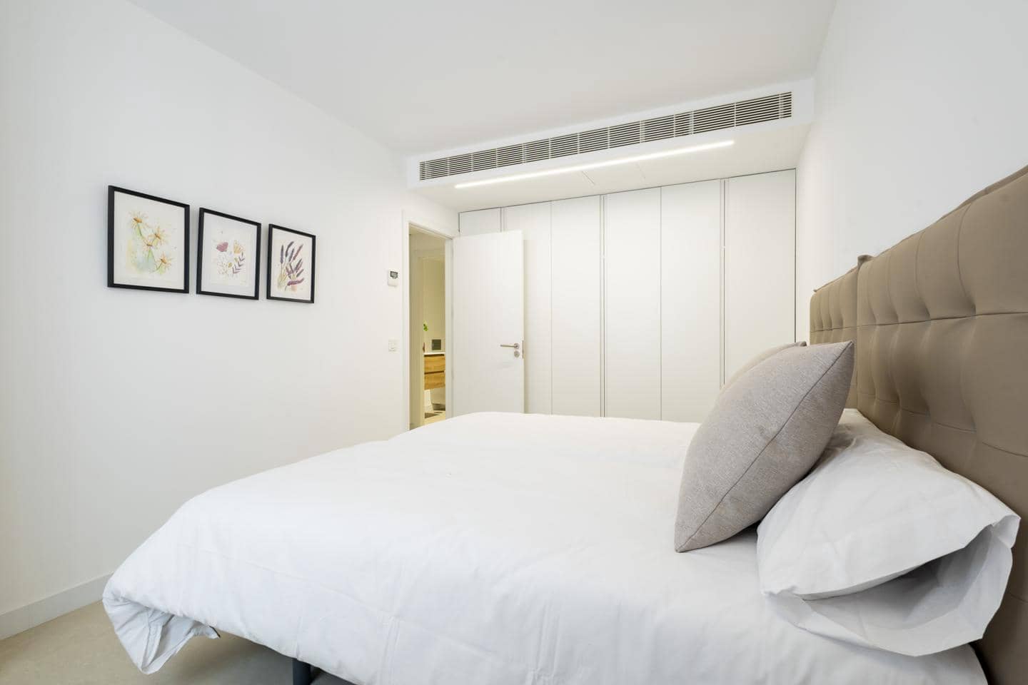 3 makuuhuone Asunto myytävänä paikassa Santa Cruz de Tenerife mukana 
autotalli - 531 000 € (Ref: 9860836)