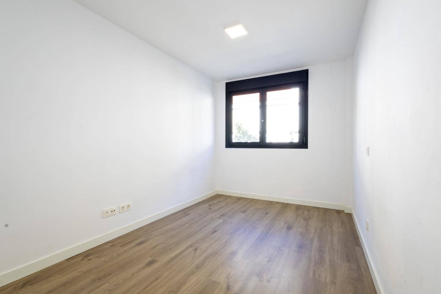 3 bedroom Flat for sale in Santa Cruz de Tenerife with garage - € 305,000 (Ref: 9867362)