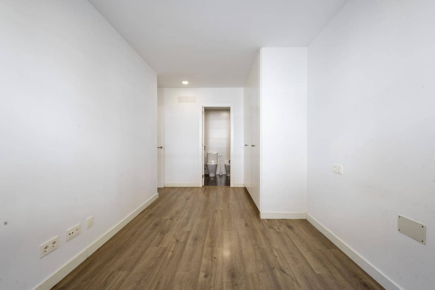 3 bedroom Flat for sale in Santa Cruz de Tenerife with garage - € 305,000 (Ref: 9867362)