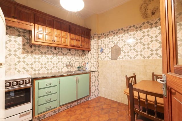 4 soveværelse Villa til salg i Puerto de la Cruz - € 250.000 (Ref: 9867941)