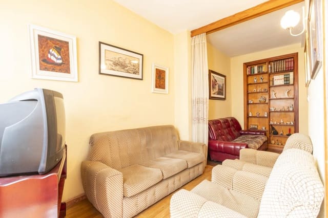 4 soveværelse Villa til salg i Puerto de la Cruz - € 250.000 (Ref: 9867941)