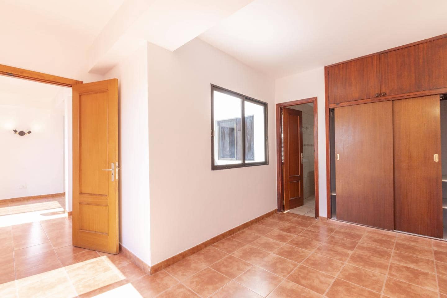 1 bedroom Flat for sale in Puerto de la Cruz - € 210,000 (Ref: 9925659)