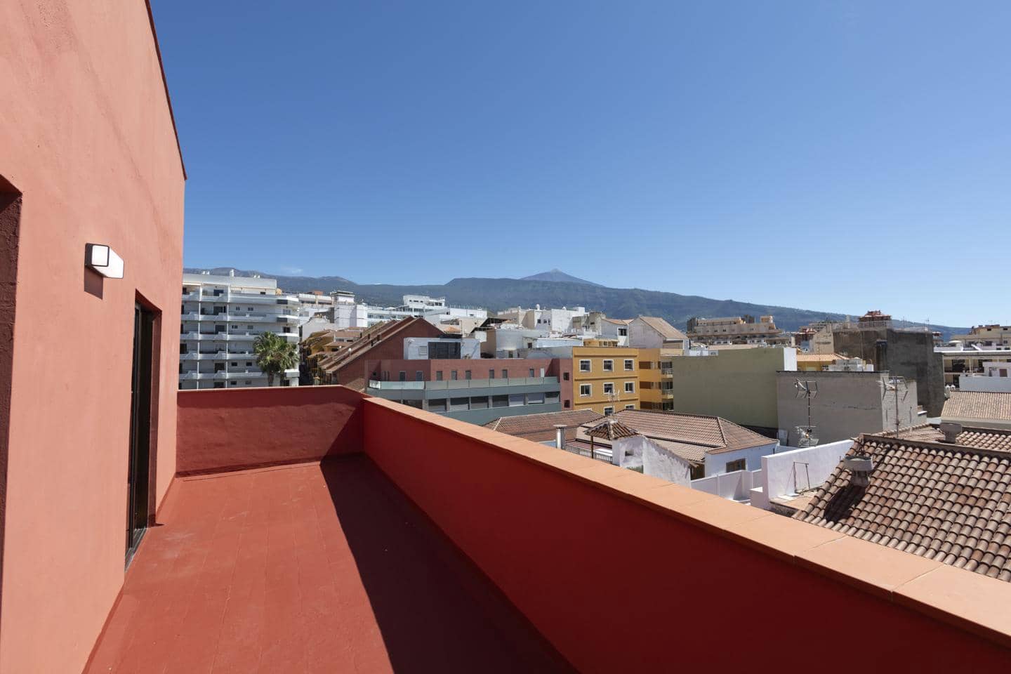 1 bedroom Flat for sale in Puerto de la Cruz - € 210,000 (Ref: 9925659)