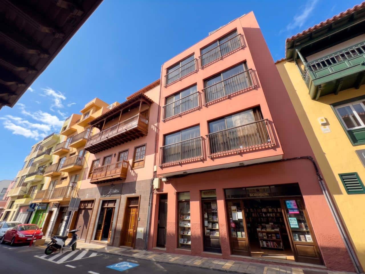 1 bedroom Flat for sale in Puerto de la Cruz - € 210,000 (Ref: 9925659)