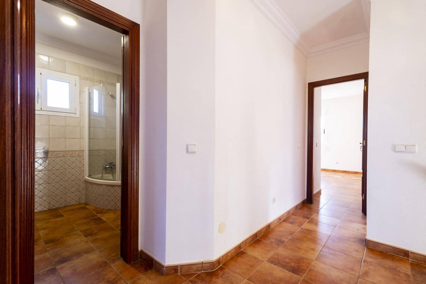 4 bedroom Villa for sale in Tacoronte with pool garage - € 475,000 (Ref: 9991830)