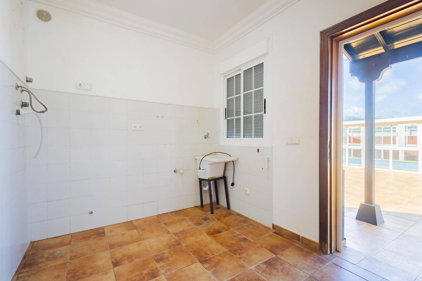 4 bedroom Villa for sale in Tacoronte with pool garage - € 475,000 (Ref: 9991830)