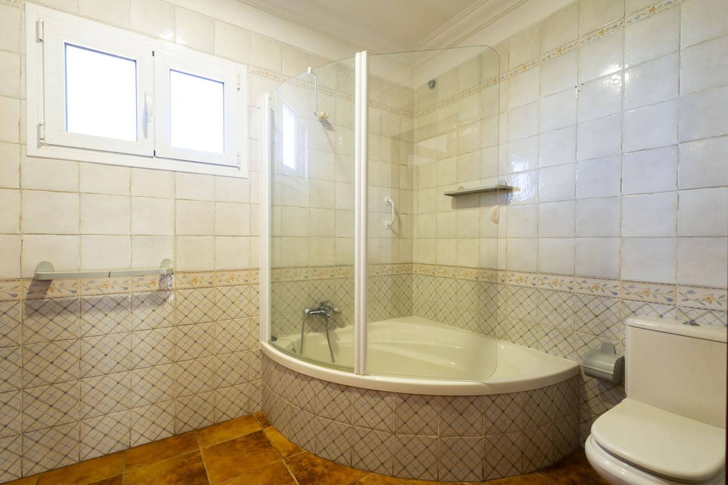 4 bedroom Villa for sale in Tacoronte with pool garage - € 475,000 (Ref: 9991830)
