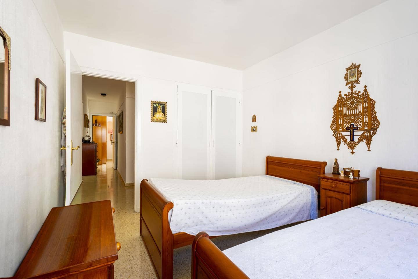 4 soveværelse Lejlighed til salg i Santa Cruz de Tenerife med garage - € 450.000 (Ref: 9999297)