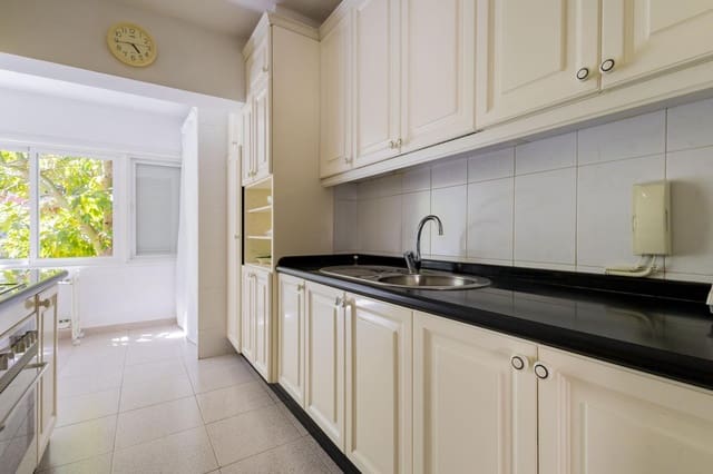 4 soveværelse Lejlighed til salg i Urbanizacion Anaga, Santa Cruz de Tenerife med garage - € 450.000 (Ref: 9999297)