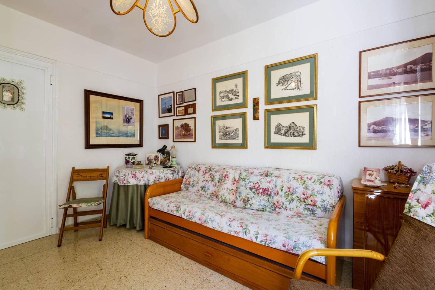 4 soveværelse Lejlighed til salg i Santa Cruz de Tenerife med garage - € 450.000 (Ref: 9999297)