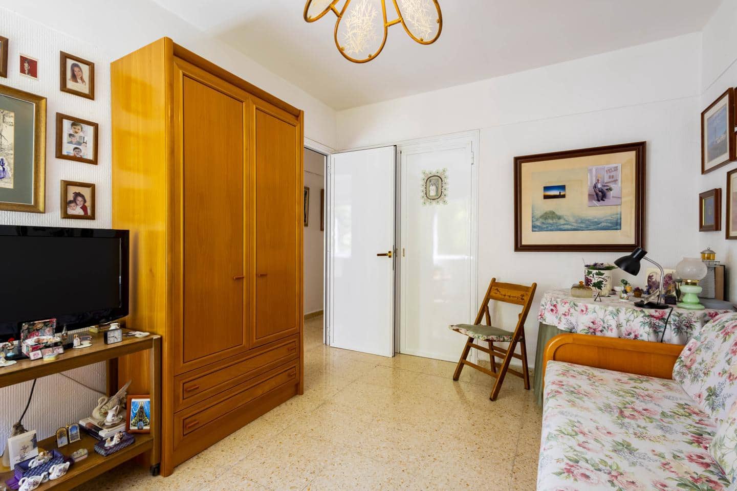 4 soveværelse Lejlighed til salg i Santa Cruz de Tenerife med garage - € 450.000 (Ref: 9999297)